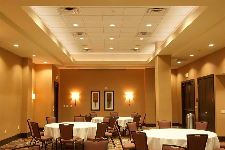 Embassy Suites Image #03