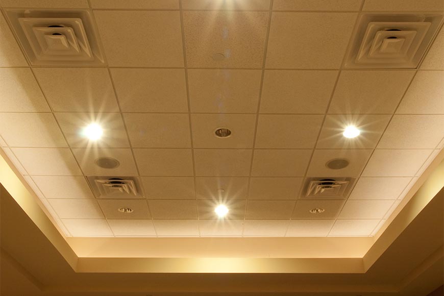 Embassy Suites Image #04