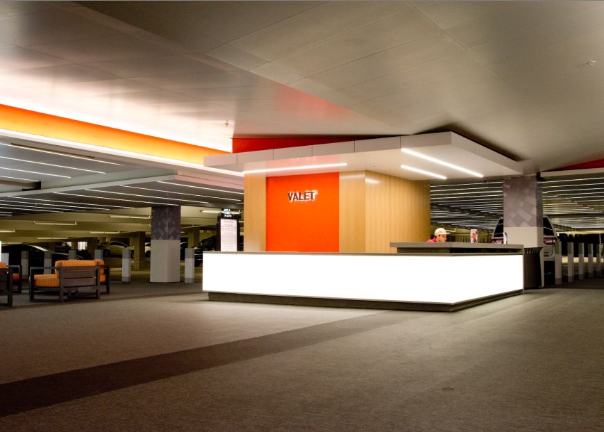 Irvine Spectrum Valet Image #20