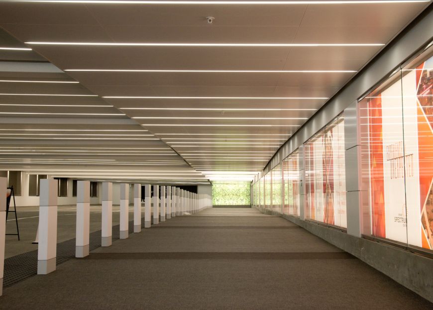 Irvine Spectrum Valet Image #25