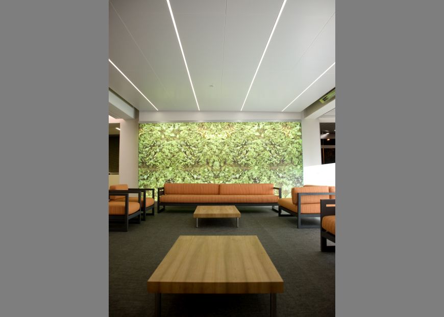 Irvine Spectrum Valet Image #39