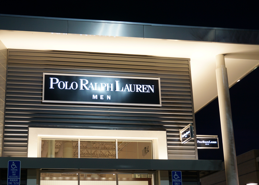 The Outlets at Orange Image #04